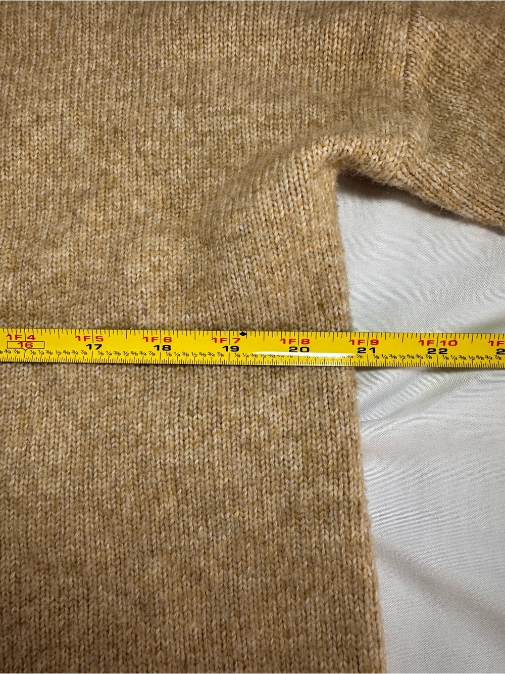 Tahari camel v neck sweater women’s large cozy knit sweater - Picture 3 of 6